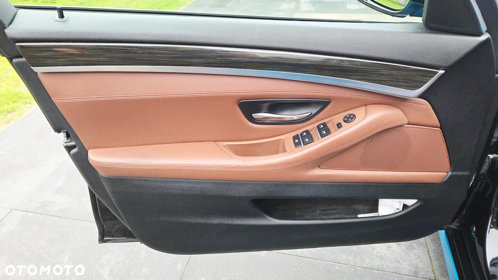 BMW Seria 5 - 26
