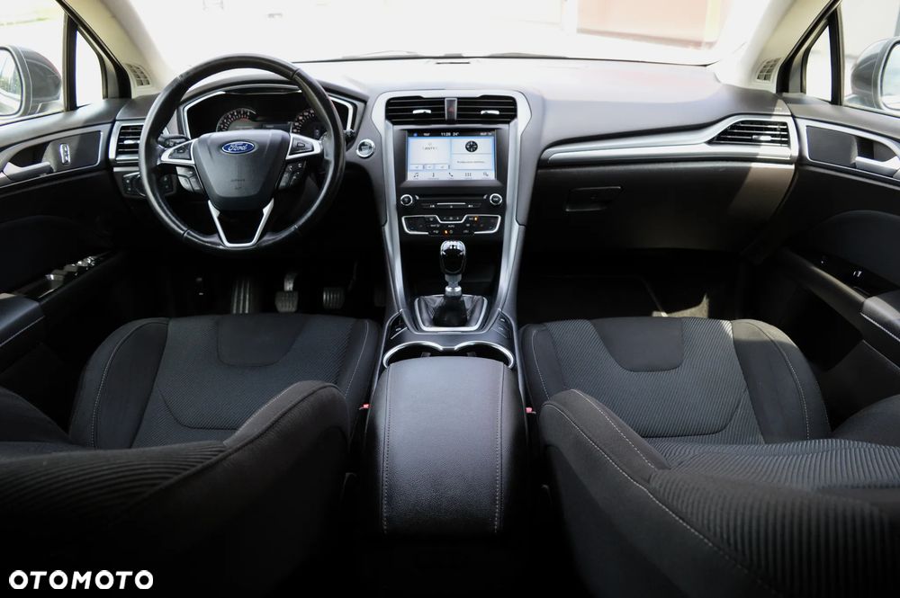 Ford Mondeo 1.5 EcoBoost Titanium - 8