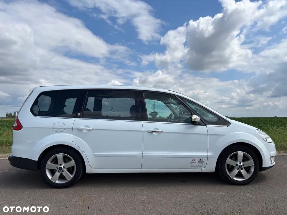 Ford Galaxy 2.0 TDCi Ghia - 8