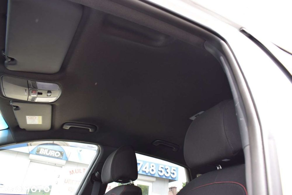Hyundai Kona - 38