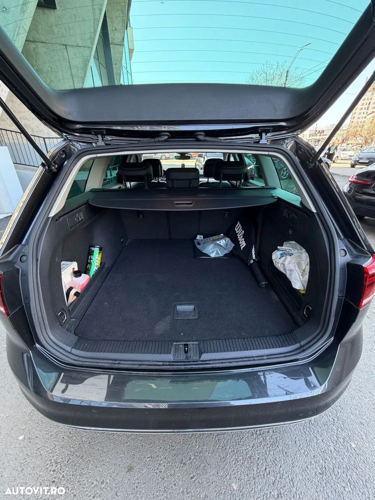 Volkswagen Passat 2.0 TDI DSG Comfortline - 8
