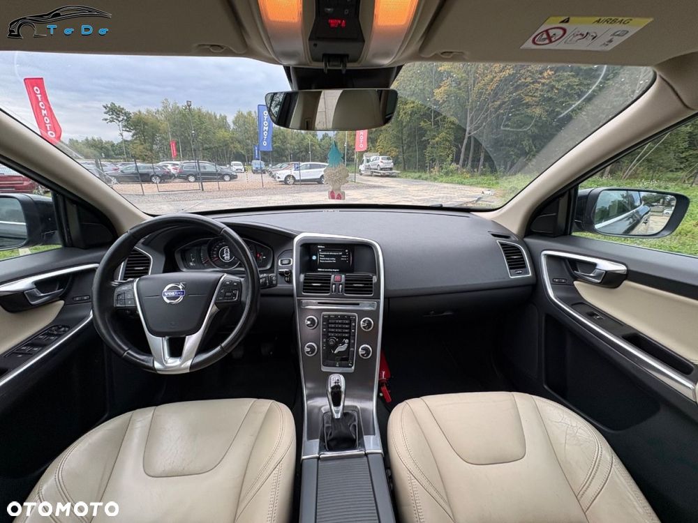 Volvo XC 60 D3 Momentum - 29