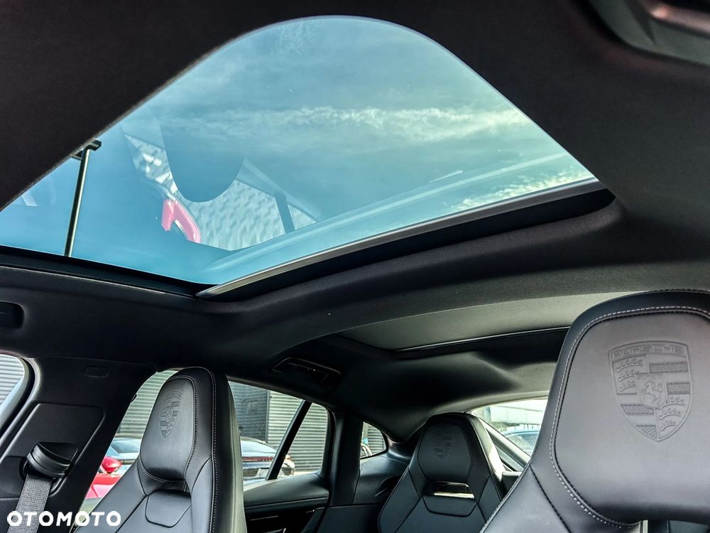 Porsche Panamera 4S E-Hybrid PHEV - 14