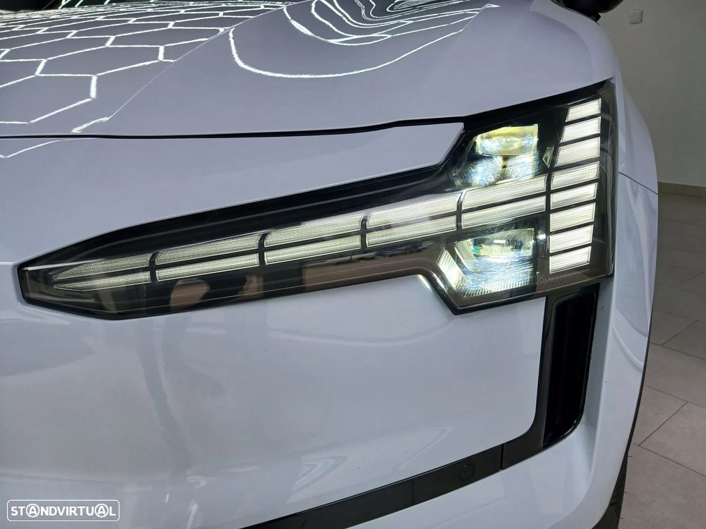 Volvo EX30 69 kWh Single Motor Extended Range Ultra - 21