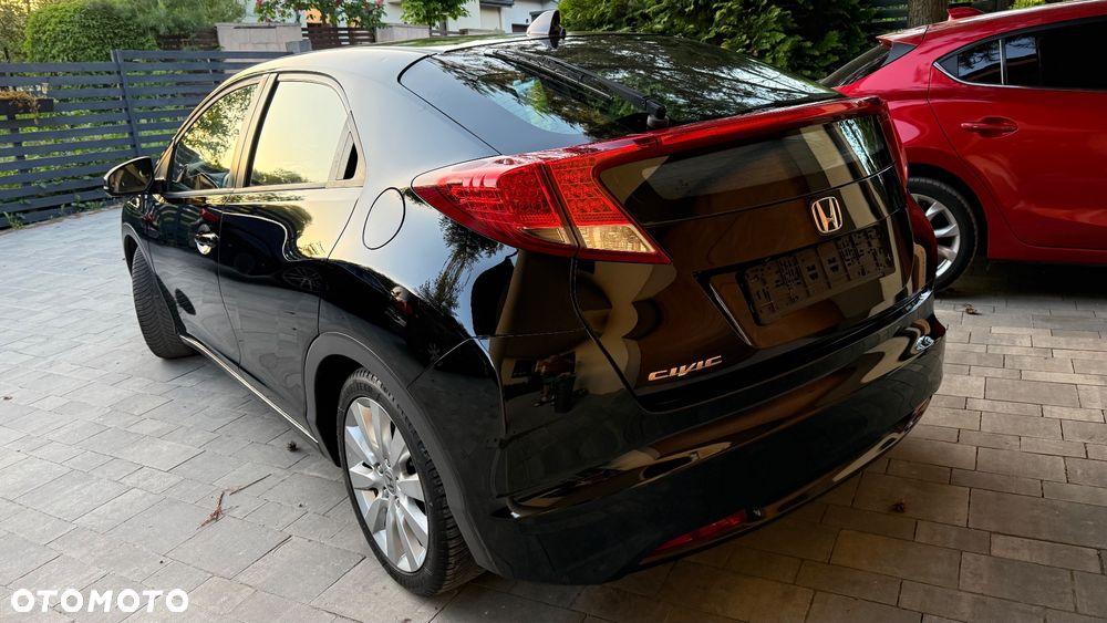 Honda Civic 1.8 Comfort - 11
