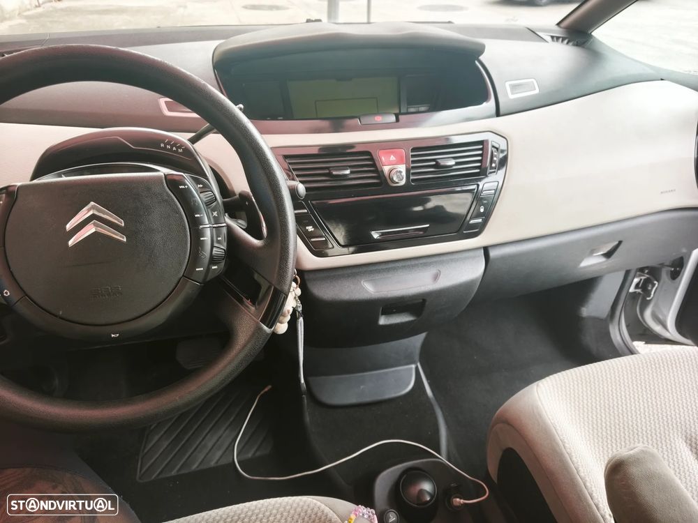 Citroën C4 ver-1-6-e--hdi-feel-etg6 - 9
