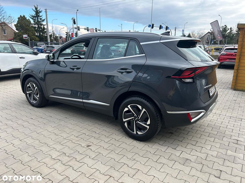 Kia Sportage ver-1-6-t--gdi-mhev-business-line-4wd-dct - 9