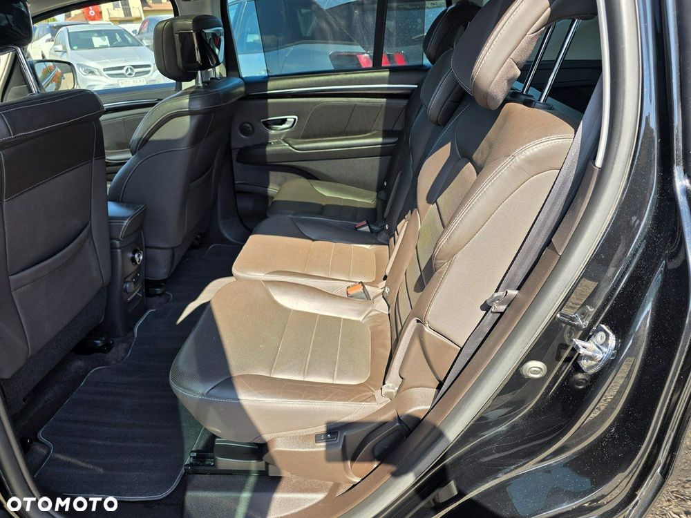 Renault Espace 1.6 dCi Energy Initiale Paris EDC 7os - 12