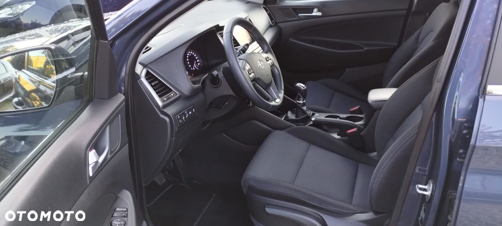 Hyundai Tucson 1.6 GDi 2WD Select - 9