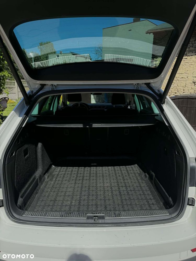 Skoda Superb 1.8 TSI Active - 11