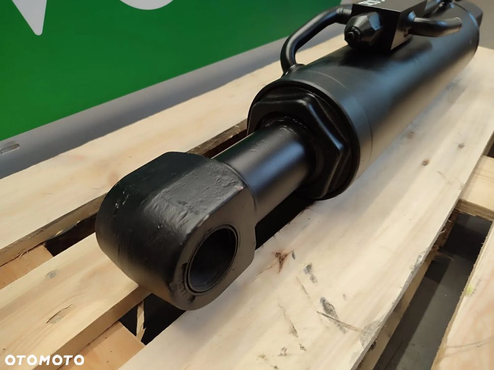 JCB 535-95 siłownik wychyłu poziomowania łyżki - 6