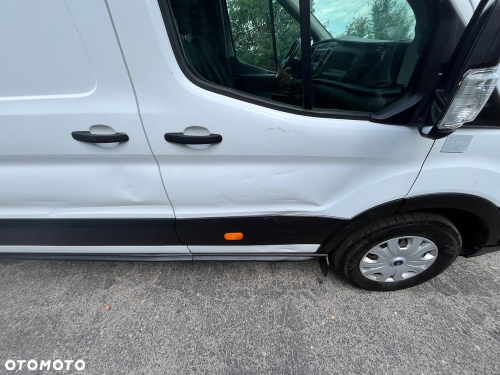 Ford Transit - 10