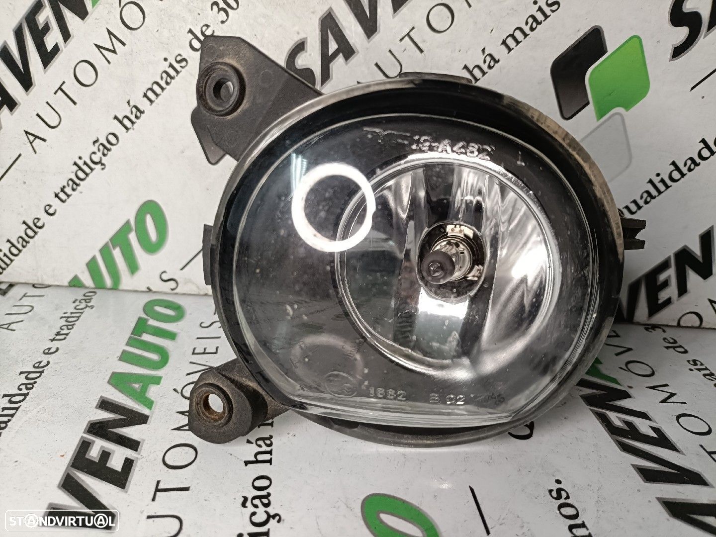 Farol Nevoeiro Toyota Corolla (_E12_) - 1