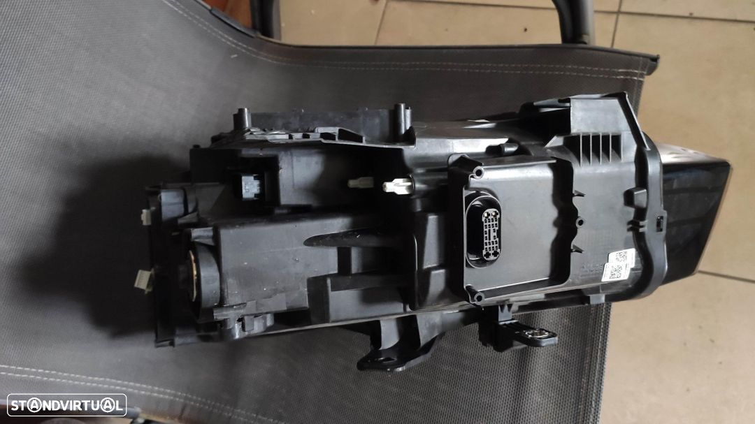 farol direito full Led Audi Q2 - 5