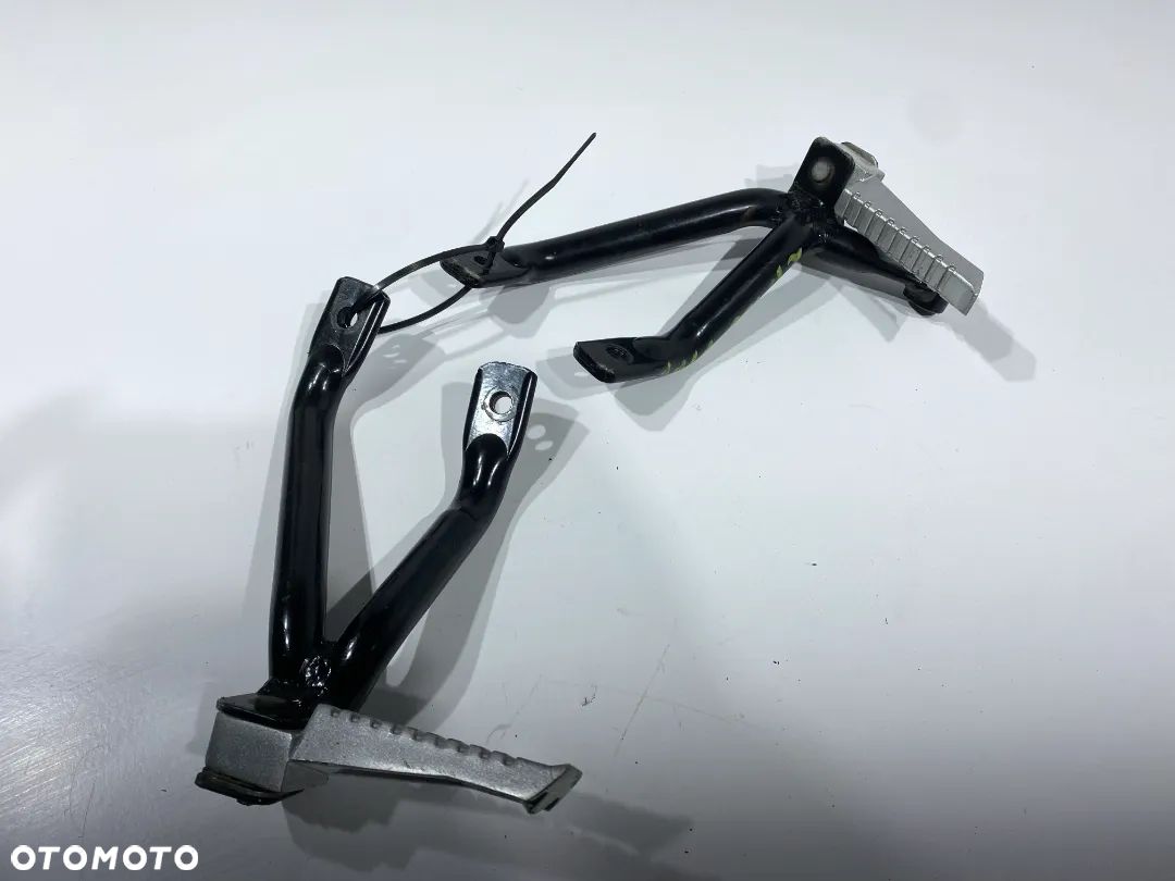Podnóżek pasażera  Kymco KPW K PIPE 50 - 1