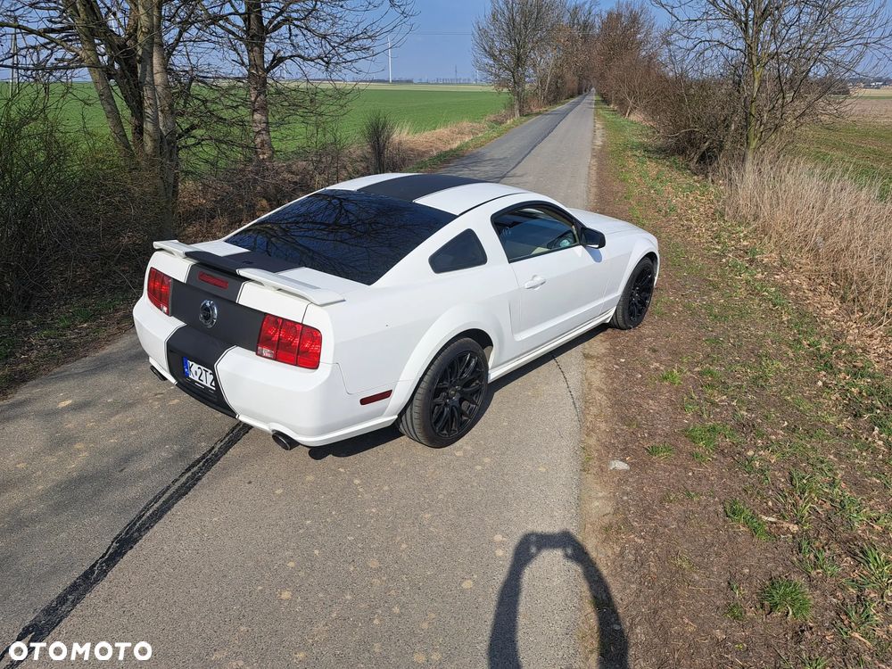 Ford Mustang - 23