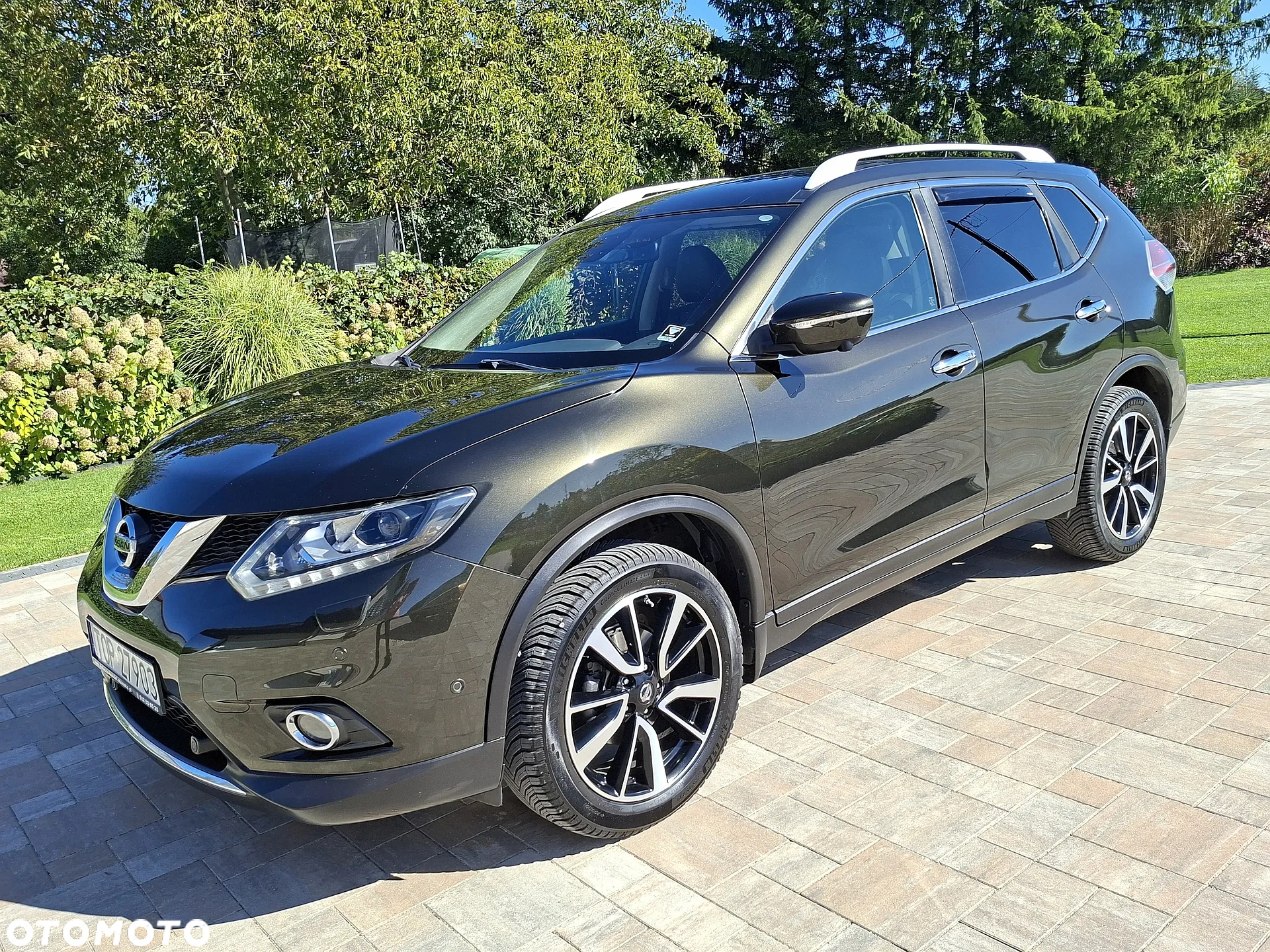 Nissan X-Trail - 2