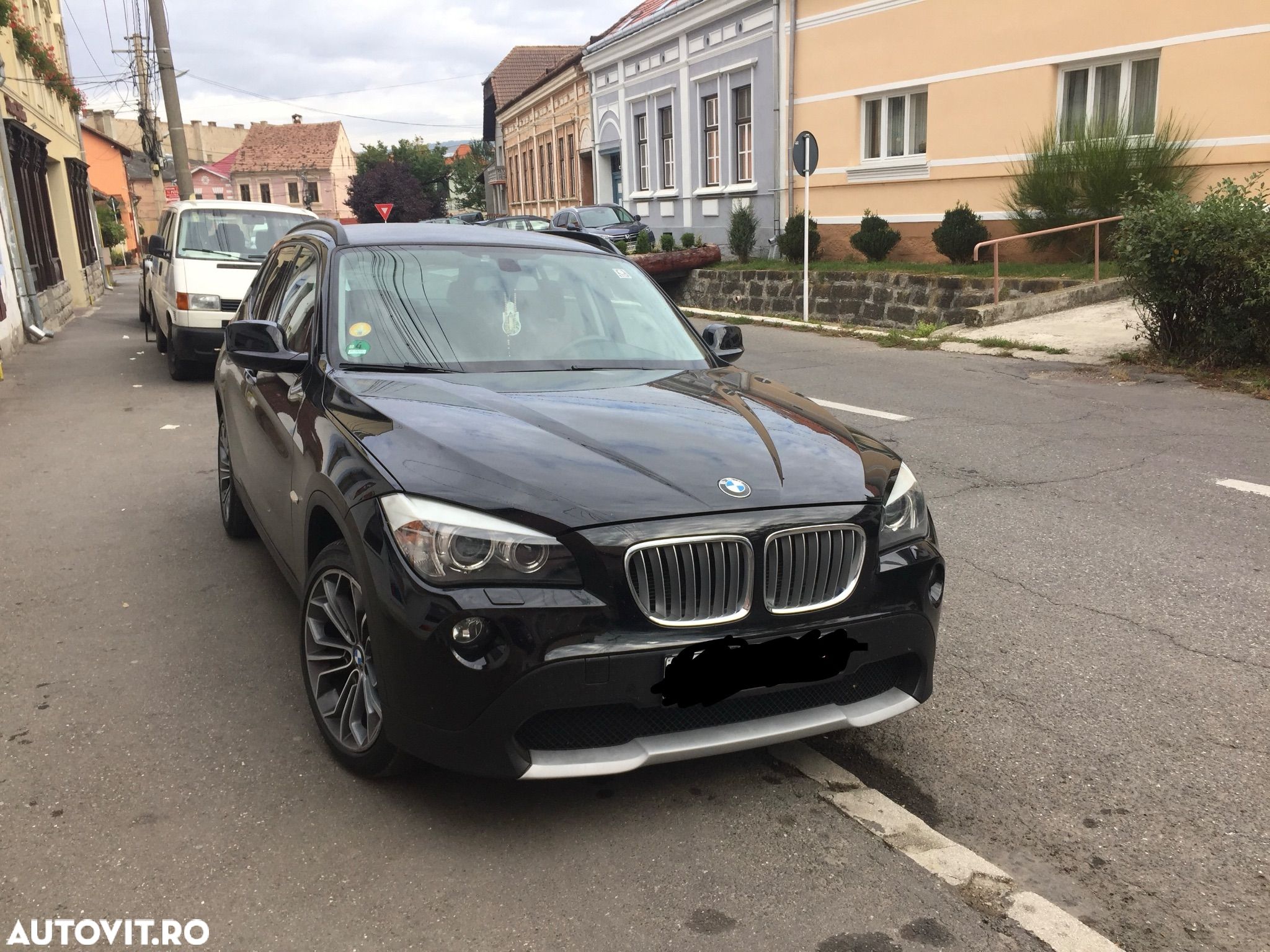 BMW X1 - 1