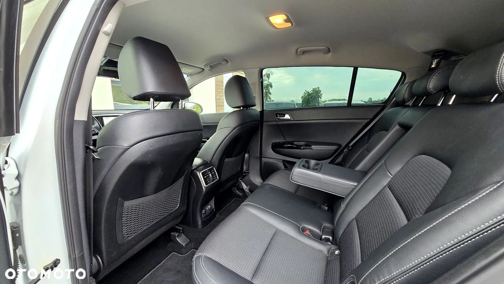 Kia Sportage 1.6 CRDI MHEV L Business Line 2WD DCT - 30