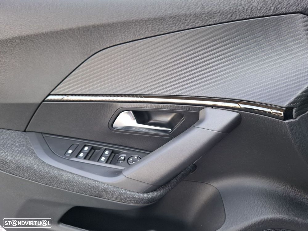 Peugeot 2008 1.2 PureTech Style - 21