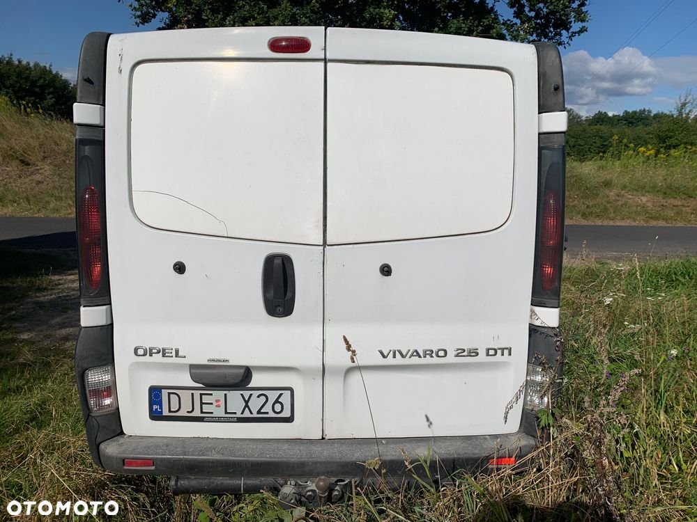 Opel Vivaro - 9