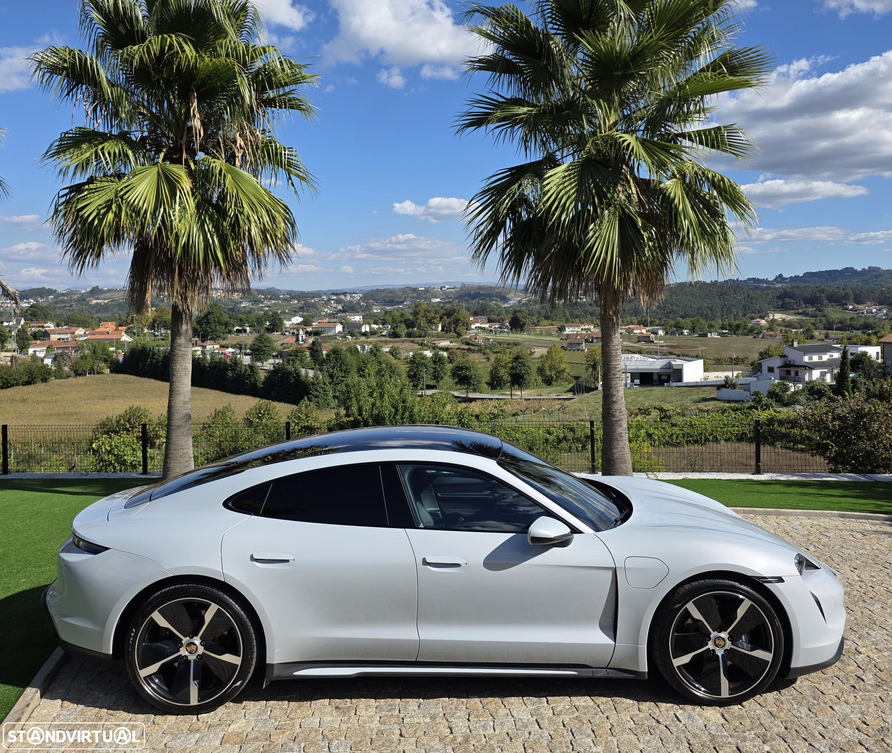 Porsche Taycan Bateria Performance Plus - 16
