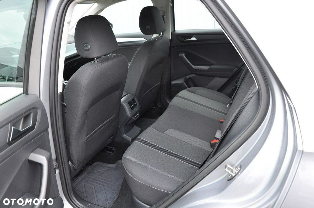 Volkswagen T-Roc 1.5 TSI Life - 24