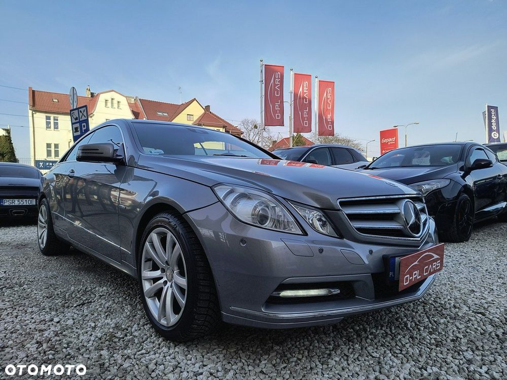 Mercedes-Benz Klasa E 250 BlueEFFICIENCY 7G-TRONIC - 33
