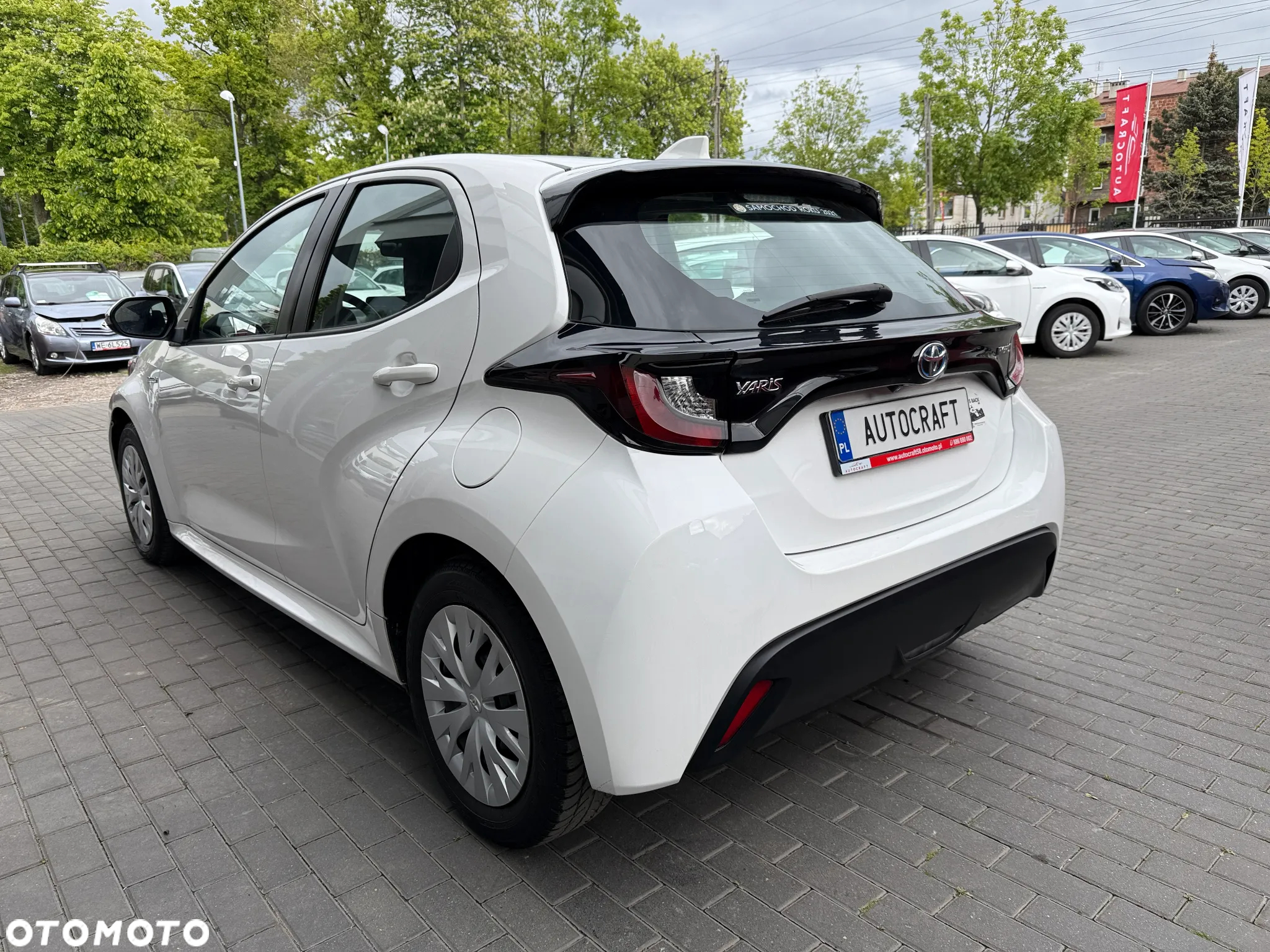 Toyota Yaris Hybrid 1.5 Comfort - 21