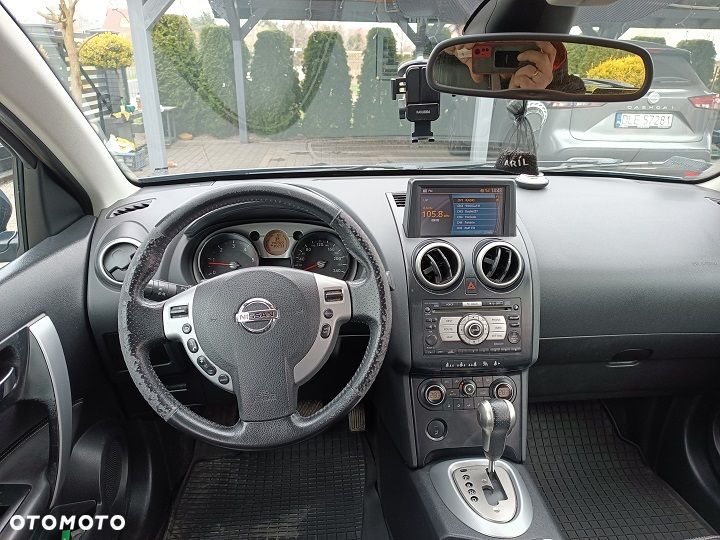 Nissan Qashqai 2.0 dCi 4x4 Tekna Premium - 8