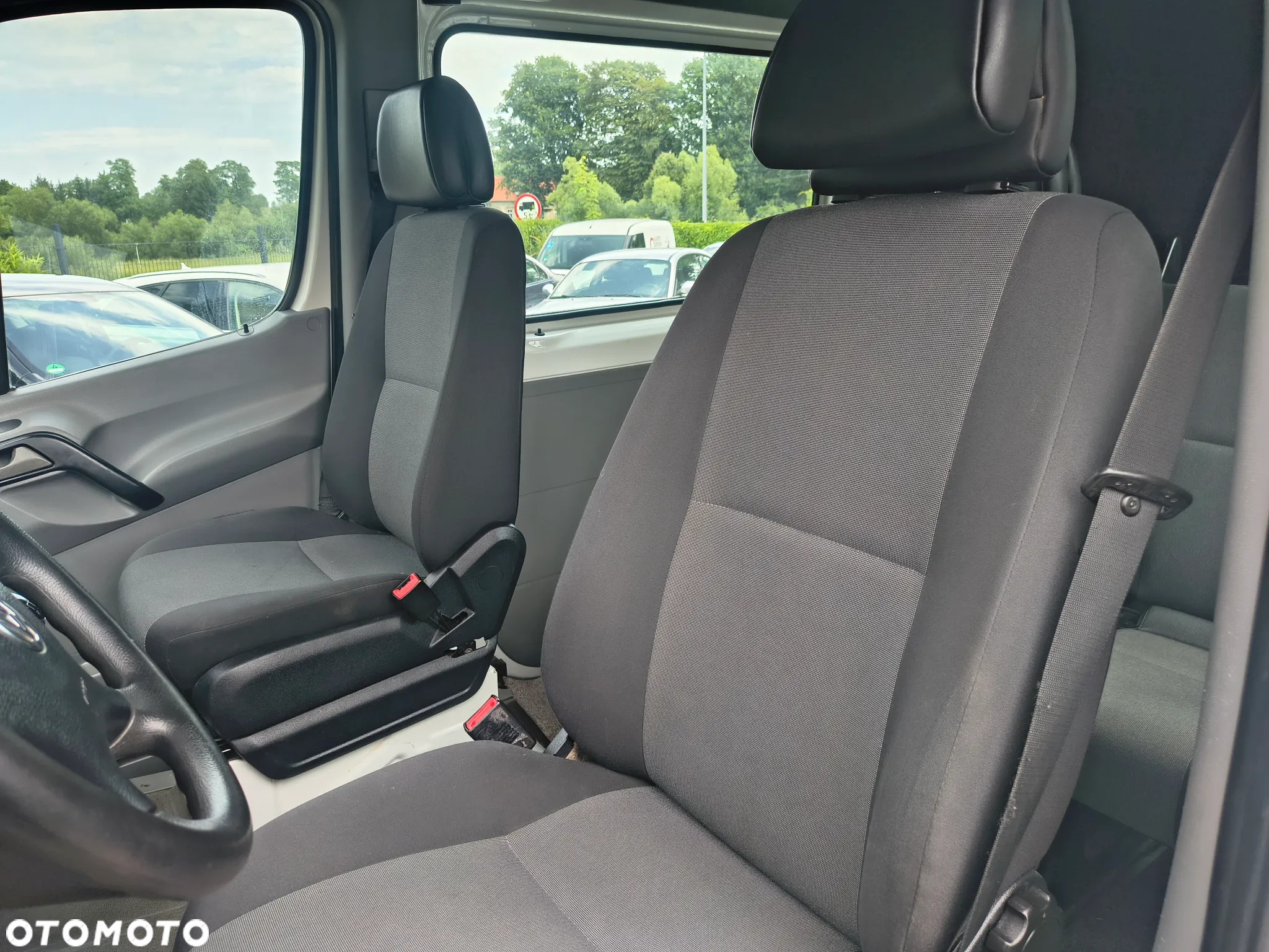 Volkswagen Crafter - 18