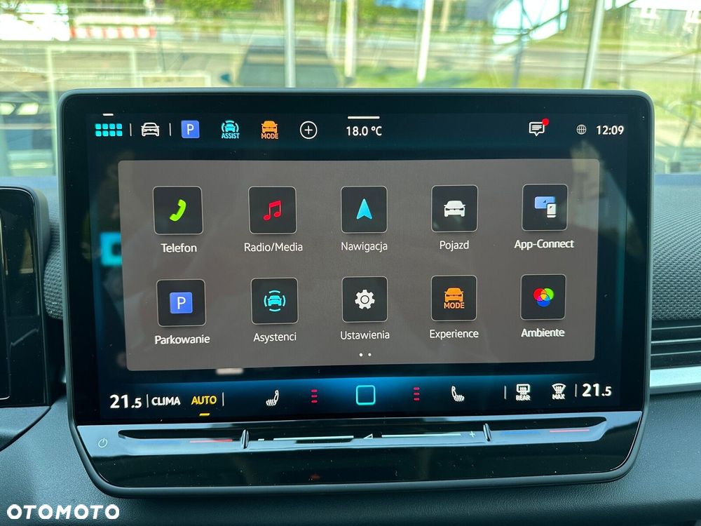 Volkswagen T-Roc - 19