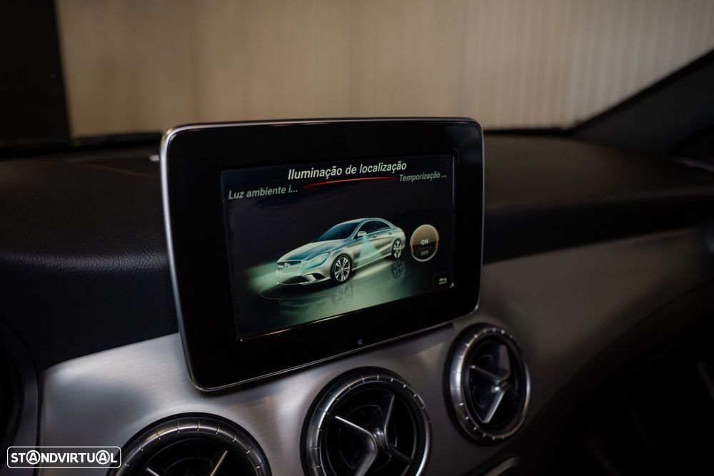 Mercedes-Benz CLA 220 d 7G-DCT AMG Line - 39
