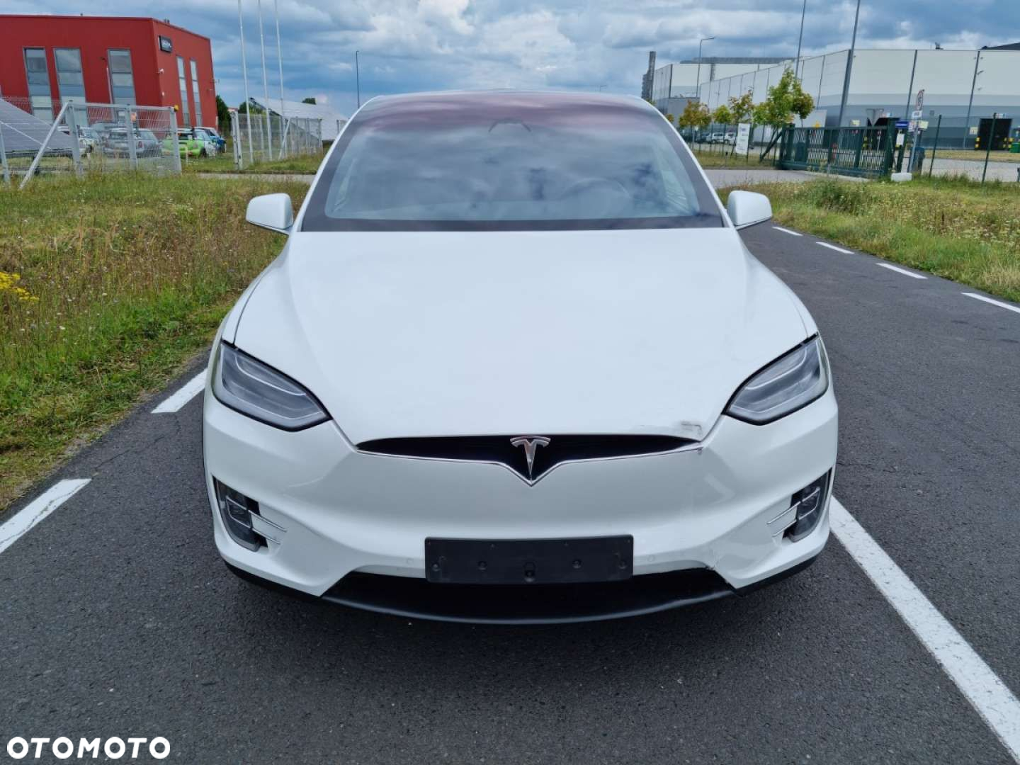 Tesla Model X 75 D - 10