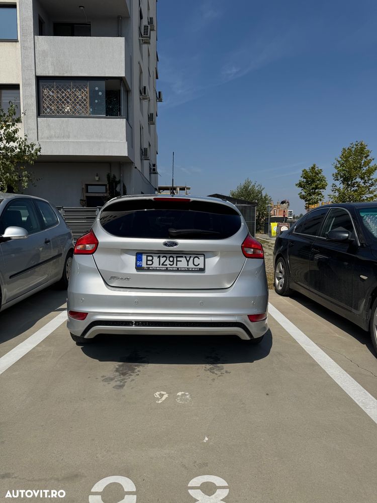 Ford Focus 1.5 TDCi DPF Start-Stopp-System Aut. ST-Line - 10