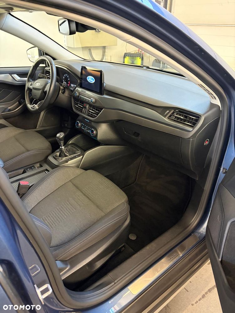 Ford Focus 1.0 EcoBoost Start-Stopp-System ACTIVE DESIGN - 11