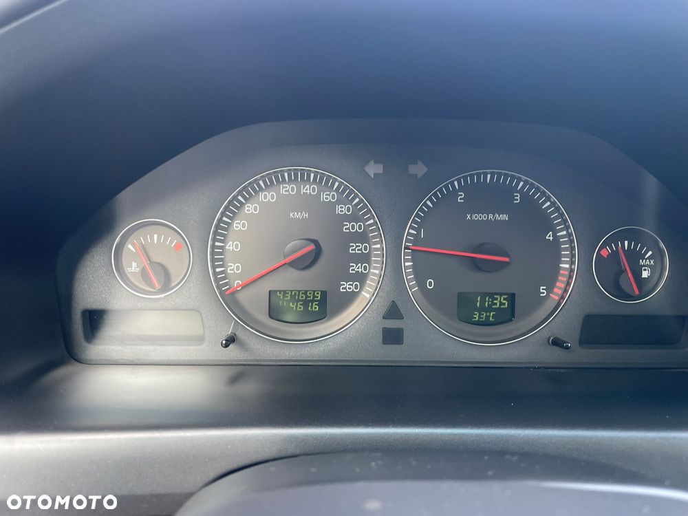 Volvo V70 2.4D5 - 14