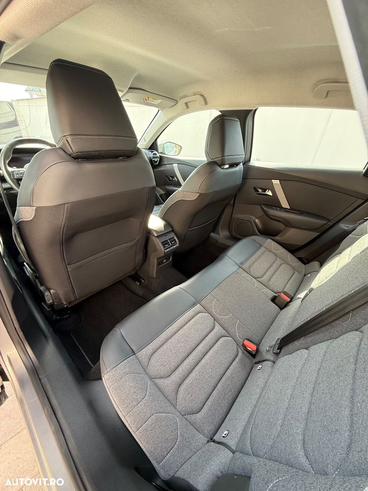 Citroën C4 1.2 PureTech S&S EAT8 Feel - 12