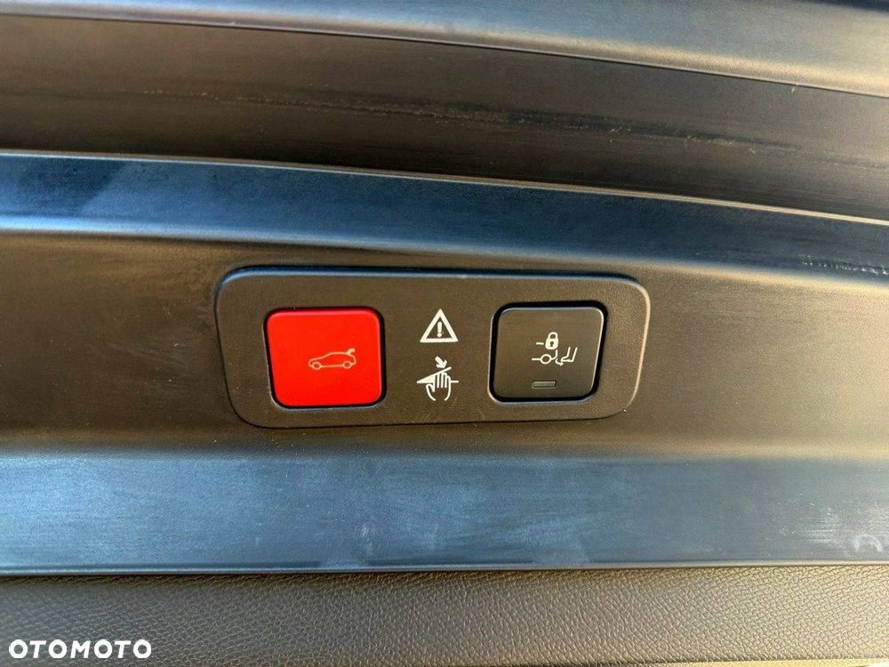 Peugeot 5008 - 13