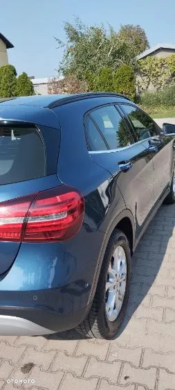 Mercedes-Benz GLA - 19