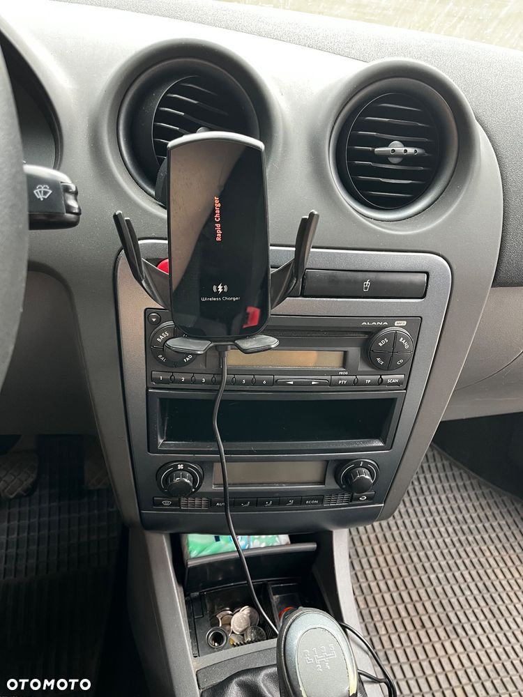 Seat Ibiza 1.2 12V Reference - 6