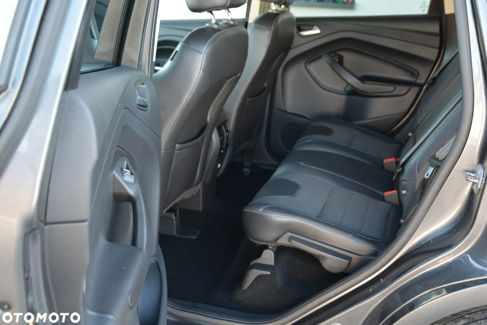 Ford Kuga 2.0 TDCi 4x4 Individual - 29