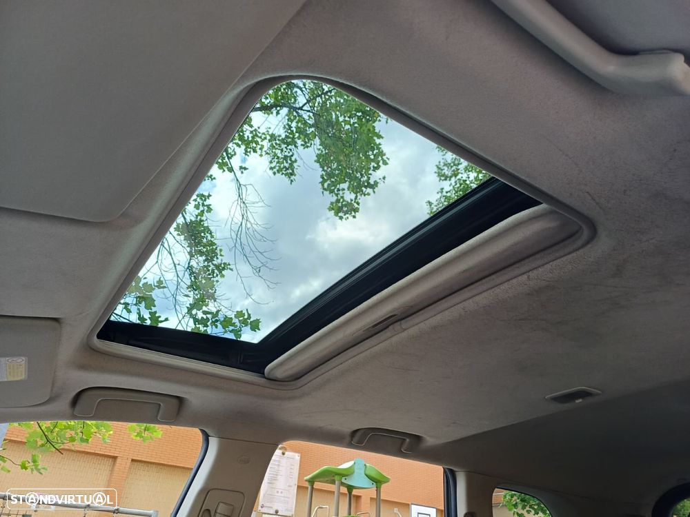 Mitsubishi Outlander 2.2 DI-D Intense+ - 19