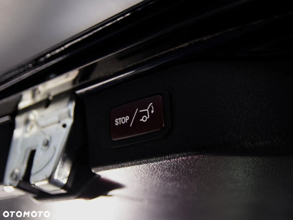 Mercedes-Benz Klasa V - 9