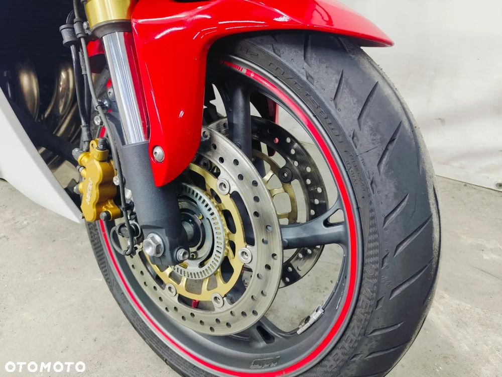 Honda CBR - 5
