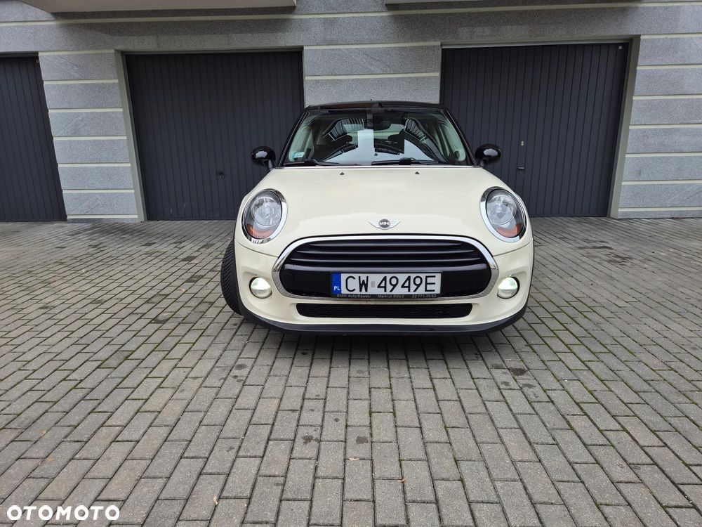 MINI Cooper Standard - 3