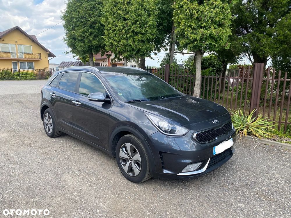 Kia Niro 1.6 GDI Hybrid L Business Line - 1