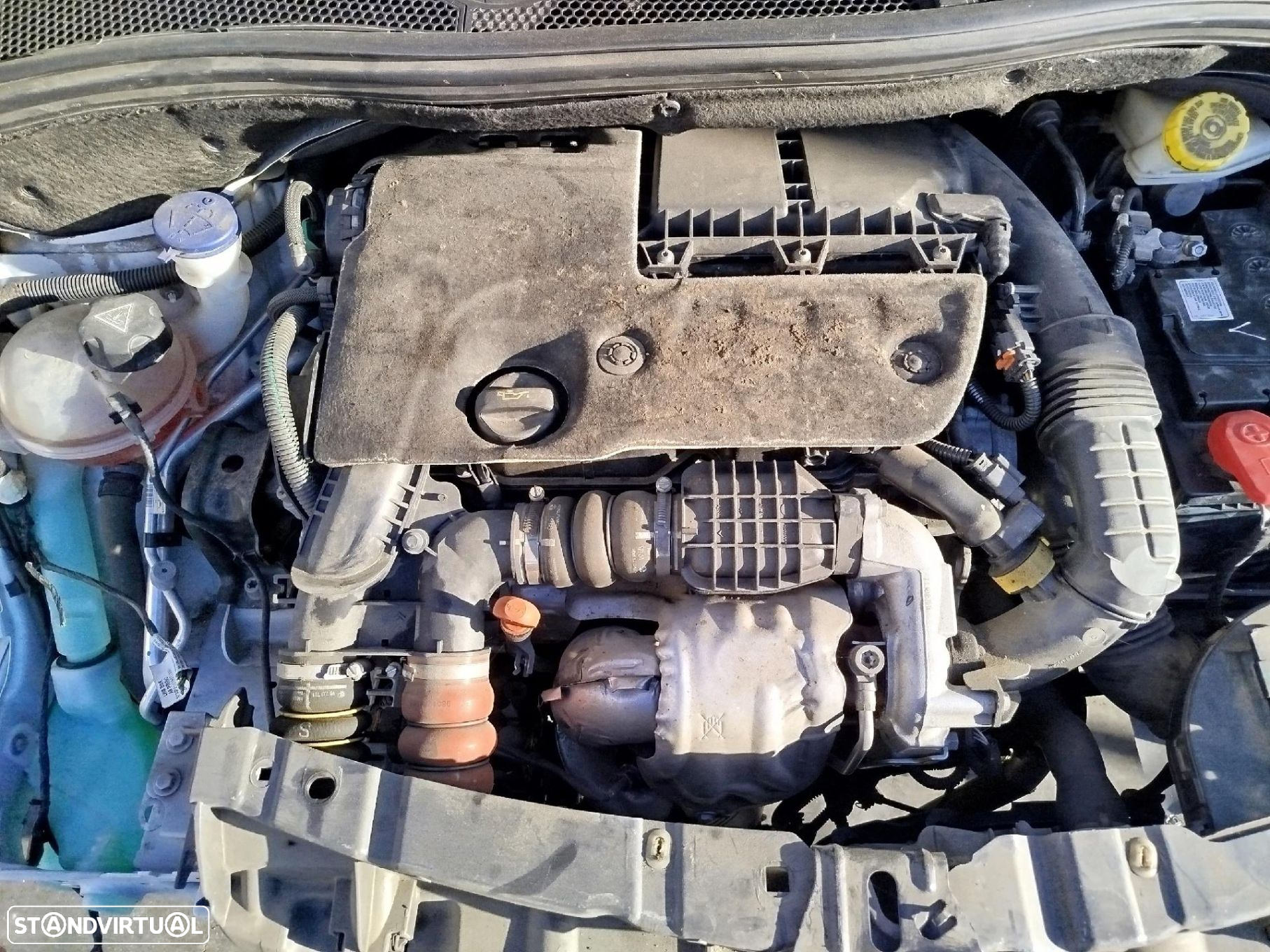 Para peças PEUGEOT 208 - 11