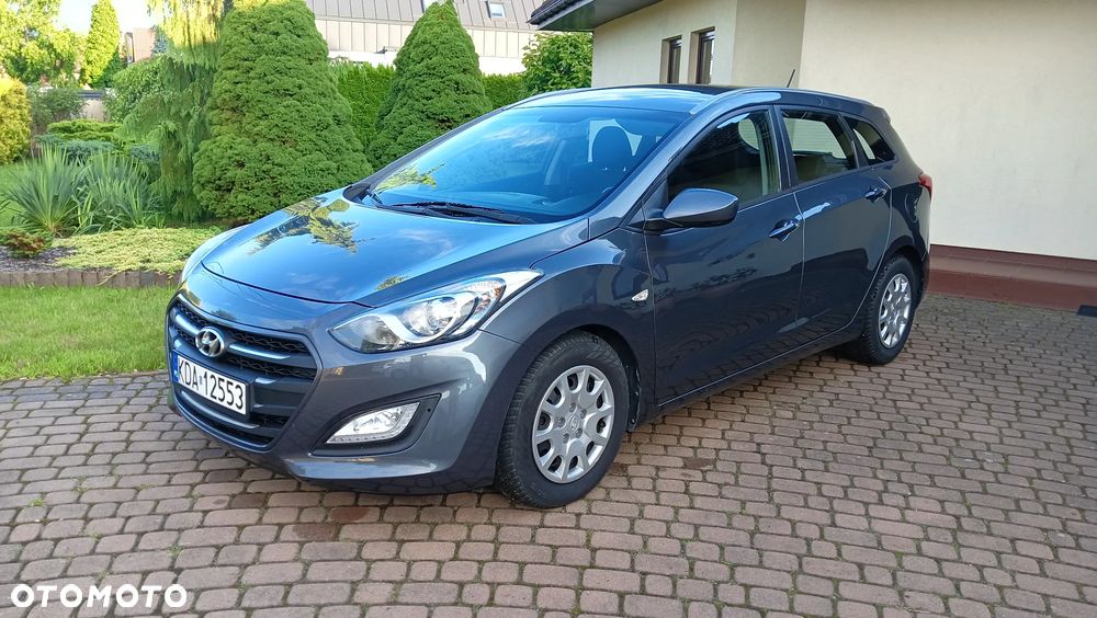 Hyundai i30 1.6 Comfort - 1