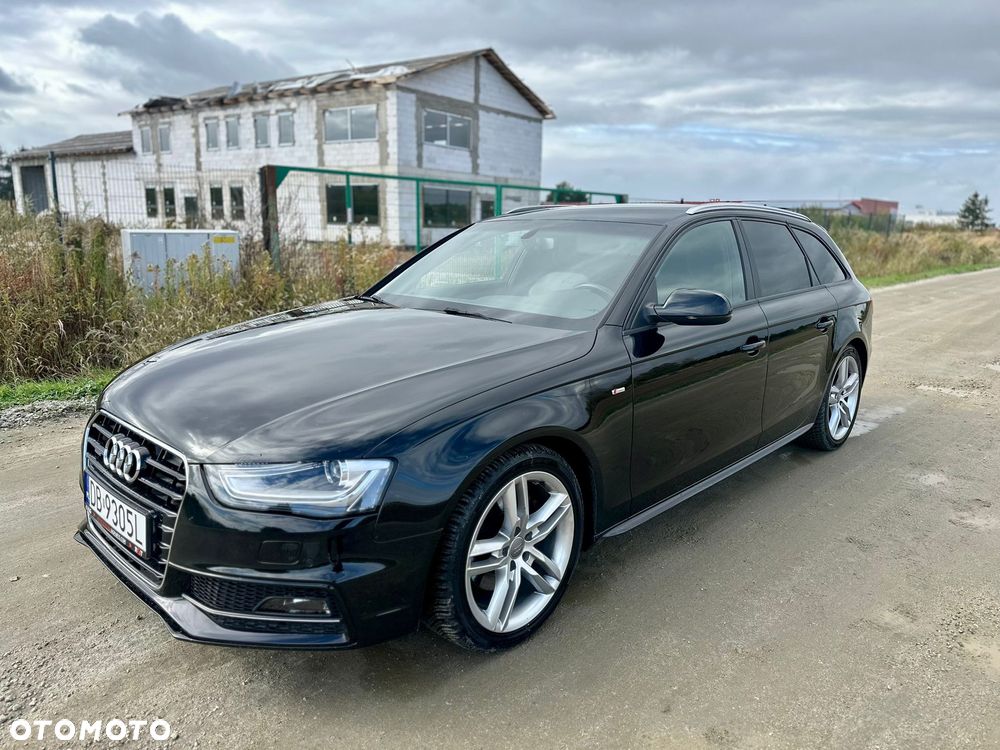 Audi A4 - 1